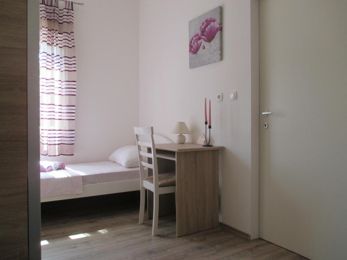 Apartment Near Center,Beach,Bus +Free Parking Zára Kültér fotó